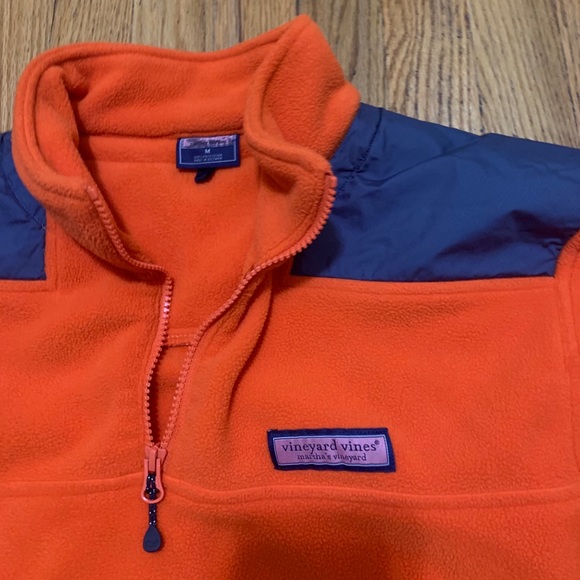 Vineyard Vines Mens  Fleece 1/4 Zip Sheep Shirt - Picture 3 of 6